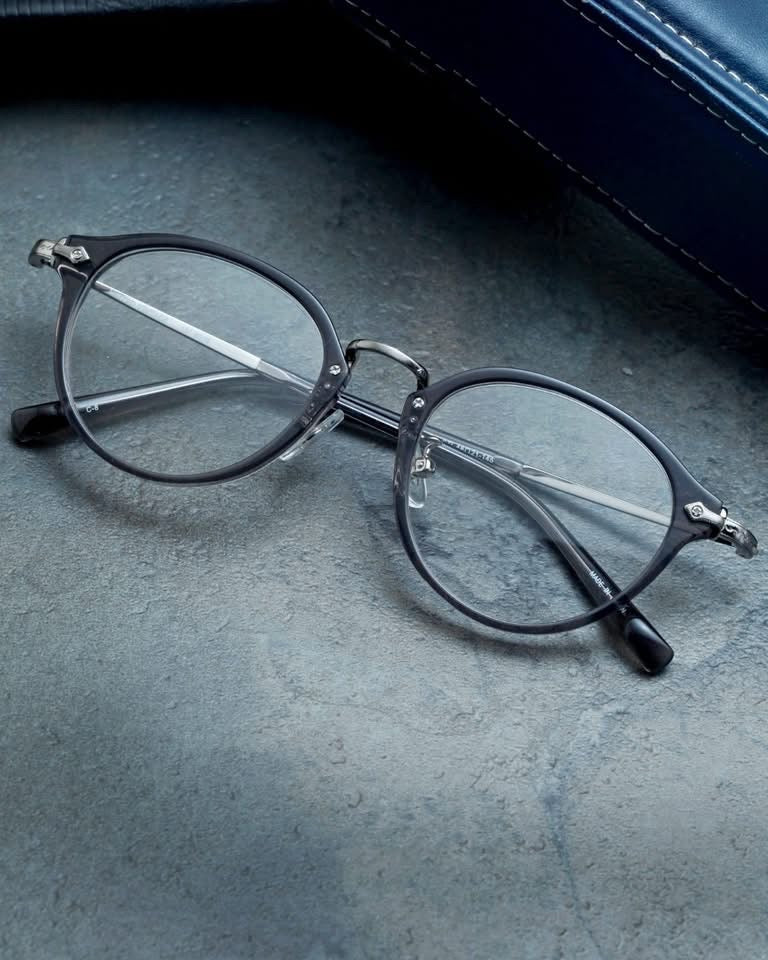 UV-8019 C8 Transparent Gray / Gun Metal